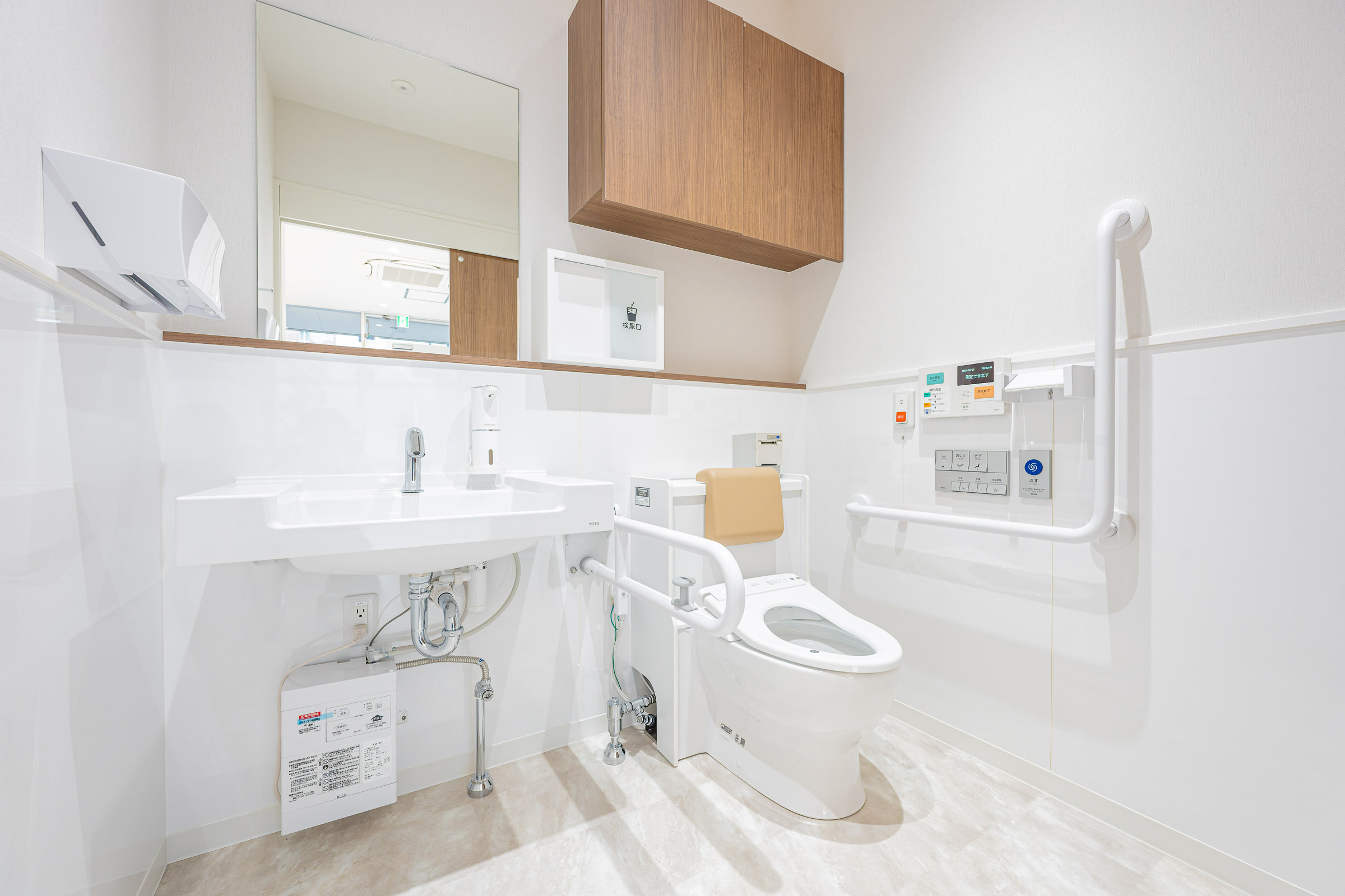 多目的トイレ